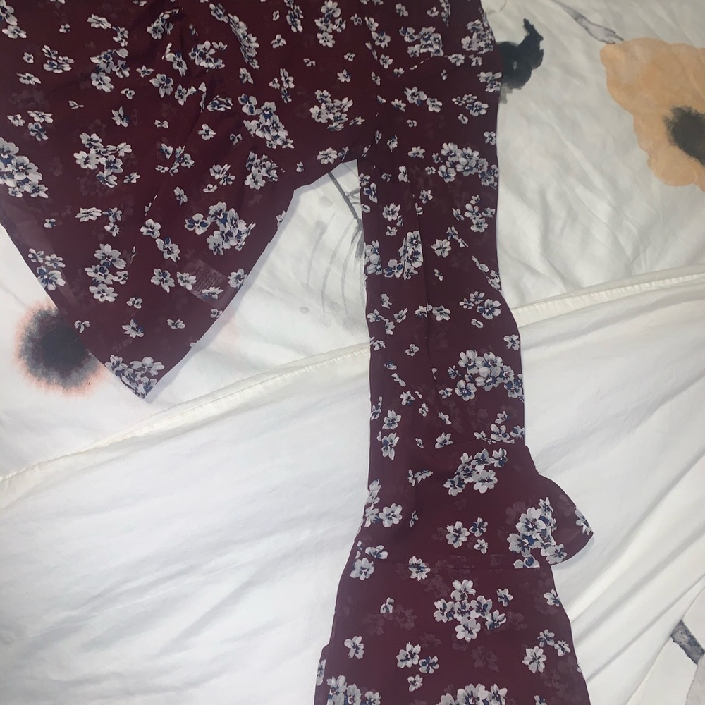 Blouse - Picture 2 of 3